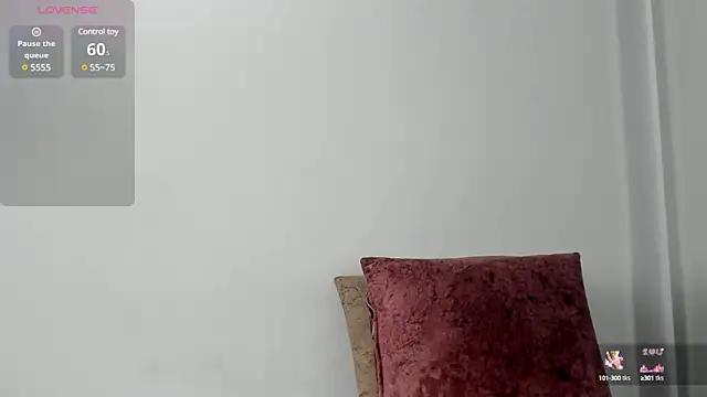 jadesmiith1 online show from December 28, 2024, 1:28 pm