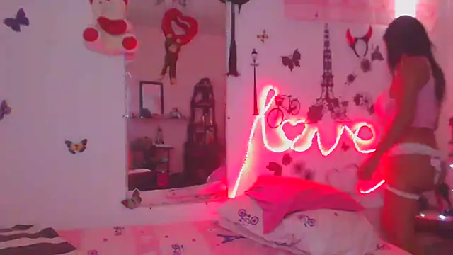 Snapshot of brigitht chatting on January 23, 2025, 12:30 pm brigitht online show from January 23, 2025, 12:30 pm