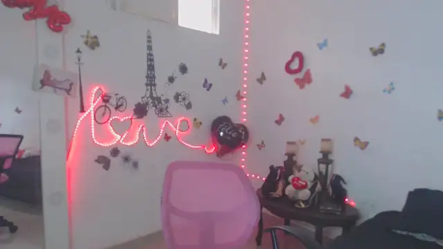 Snapshot of brigitht chatting on September 11, 2025, 11:32 am brigitht online show from September 11, 2025, 11:32 am