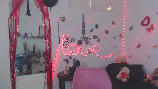 Snapshot of brigitht chatting on September 25, 2025, 4:00 pm brigitht online show from September 25, 2025, 4:00 pm