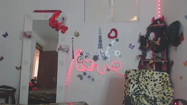 Snapshot of brigitht chatting on October 5, 2025, 4:16 pm brigitht online show from October 5, 2025, 4:16 pm