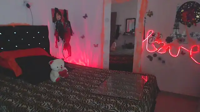 Snapshot of brigitht chatting on October 22, 2025, 9:58 pm brigitht online show from October 22, 2025, 9:58 pm