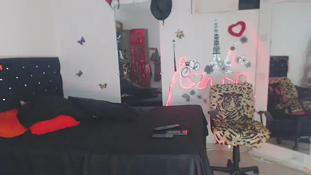 Snapshot of brigitht chatting on November 2, 2025, 5:54 am brigitht online show from November 2, 2025, 5:54 am