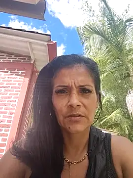 Snapshot of brigitht chatting on November 2, 2025, 7:38 pm brigitht online show from November 2, 2025, 7:38 pm