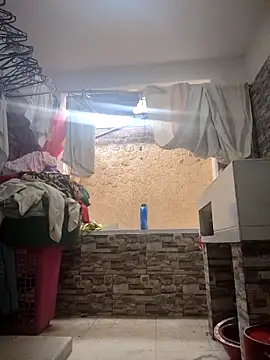 Snapshot of brigitht chatting on December 4, 2025, 8:28 pm brigitht online show from December 4, 2025, 8:28 pm