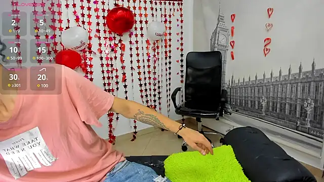 Snapshot of master_and_sumisse chatting on February 15, 2025, 4:14 am master and sumisse online show from February 15, 2025, 4:14 am
