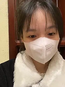 minmin2kk5 online show from February 5, 2025, 4:36 pm