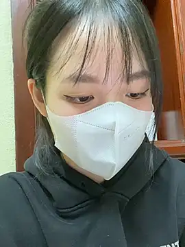 minmin2kk5 online show from March 16, 2025, 3:39 pm