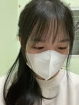 minmin2kk5 online show from March 18, 2025, 1:10 am