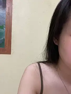 minmin2kk5 online show from October 7, 2025, 3:09 pm