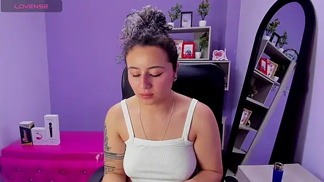 celeste blue69 online show from March 16, 2025, 9:16 am