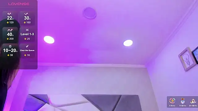 saracaball  online show from March 13, 2025, 3:00 am