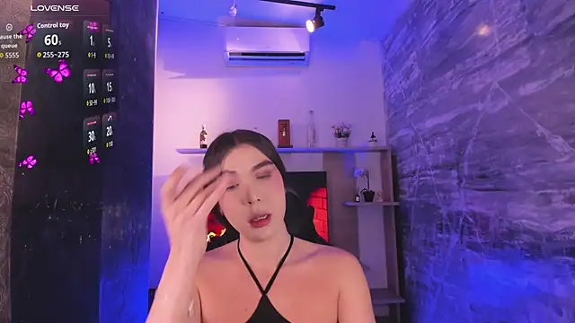 saracaball  online show from September 30, 2025, 12:15 am