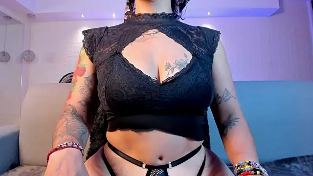 violet scott online show from February 6, 2025, 5:09 pm