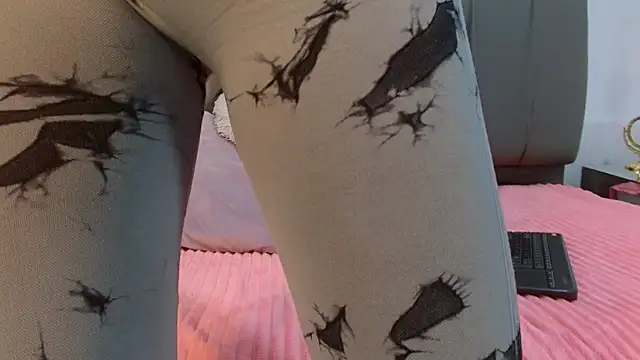 Cherllynn online show from January 31, 2025, 5:10 pm