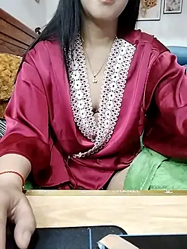 cream1299 online show from February 24, 2025, 9:31 pm