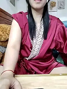 cream1299 online show from March 11, 2025, 4:54 am