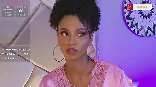 Snapshot of Nahomi_King chatting on February 13, 2025, 7:31 pm Nahomi King online show from February 13, 2025, 7:31 pm