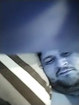 Snapshot of NumeralChevre chatting on February 14, 2025, 2:28 am NumeralChevre online show from February 14, 2025, 2:28 am