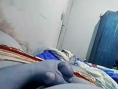 Snapshot of NumeralChevre chatting on March 21, 2025, 5:45 pm NumeralChevre online show from March 21, 2025, 5:45 pm