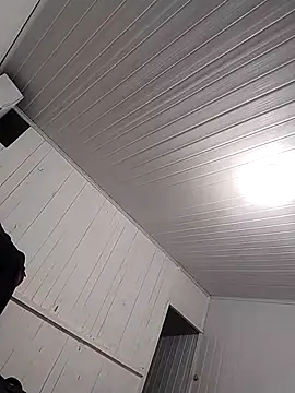 Snapshot of NumeralChevre chatting on October 17, 2025, 2:37 am NumeralChevre online show from October 17, 2025, 2:37 am