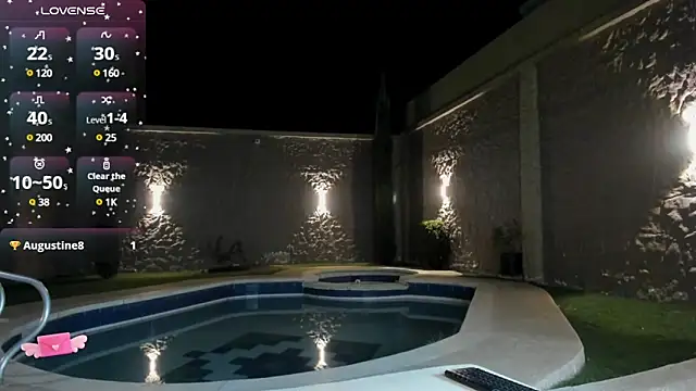 Snapshot of Aprillbrunette chatting on January 27, 2025, 2:31 am Aprillbrunette online show from January 27, 2025, 2:31 am