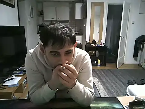 Snapshot of mihaimichael chatting on March 4, 2025, 7:32 pm mihaimichael online show from March 4, 2025, 7:32 pm