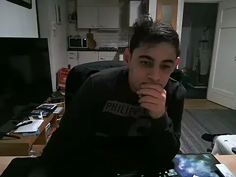 Snapshot of mihaimichael chatting on March 7, 2025, 5:51 am mihaimichael online show from March 7, 2025, 5:51 am