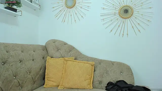 Miah BigBoobs online show from March 8, 2025, 3:45 pm