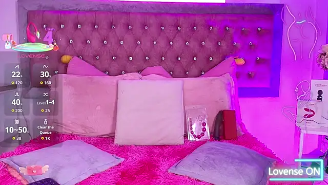 Tayzon Foxxx online show from September 11, 2025, 12:38 pm