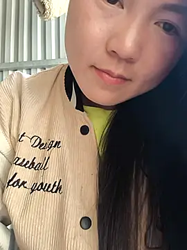 Sweetlove 77 online show from March 3, 2025, 6:37 am