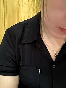 Sweetlove 77 online show from October 9, 2025, 2:20 am