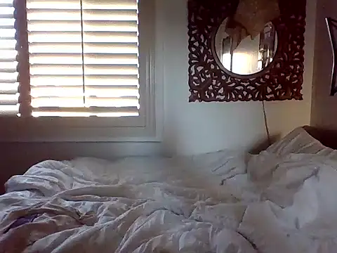 Snapshot of tengocanicas chatting on December 18, 2024, 3:33 pm tengocanicas online show from December 18, 2024, 3:33 pm