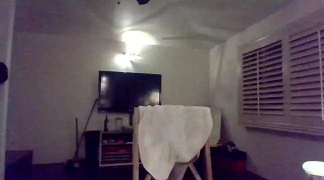 Snapshot of tengocanicas chatting on January 4, 2025, 8:28 am tengocanicas online show from January 4, 2025, 8:28 am