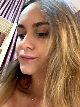 Snapshot of AllaTousNew chatting on November 26, 2025, 12:22 am AllaTousNew online show from November 26, 2025, 12:22 am