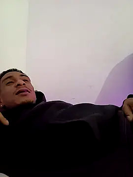 Snapshot of Jose_Smoke chatting on September 20, 2025, 8:48 am Jose Smoke online show from September 20, 2025, 8:48 am