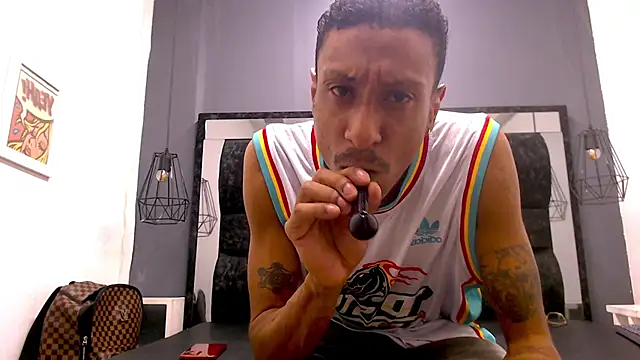 Snapshot of Jose_Smoke chatting on November 27, 2025, 3:08 am Jose Smoke online show from November 27, 2025, 3:08 am