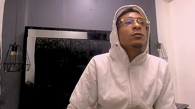 Snapshot of Jose_Smoke chatting on December 5, 2025, 10:13 am Jose Smoke online show from December 5, 2025, 10:13 am