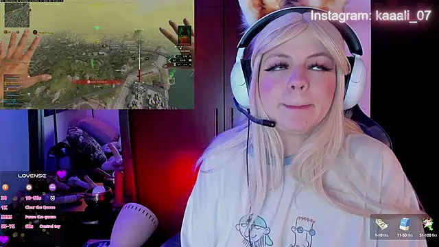 Snapshot of Irinaa_Scarlett chatting on January 6, 2025, 4:26 am Irinaa Scarlett online show from January 6, 2025, 4:26 am