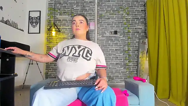 iam samy  online show from January 31, 2025, 11:46 am