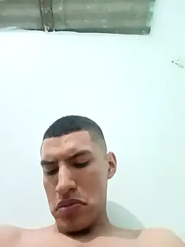 Rogersmit2 online show from November 1, 2025, 3:19 am