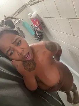 Goddess Nafeesha online show from November 25, 2025, 6:08 pm