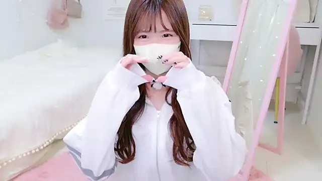 Snapshot of Sayuringo_ chatting on March 9, 2025, 8:07 am Sayuringo  online show from March 9, 2025, 8:07 am