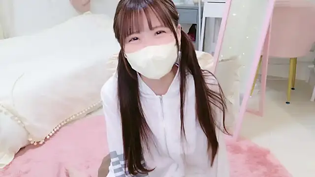 Snapshot of Sayuringo_ chatting on March 22, 2025, 7:15 am Sayuringo  online show from March 22, 2025, 7:15 am