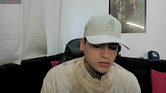 Snapshot of mad_maxxx2 chatting on October 26, 2025, 12:00 pm mad maxxx2 online show from October 26, 2025, 12:00 pm