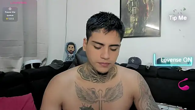 Snapshot of mad_maxxx2 chatting on November 13, 2025, 10:36 am mad maxxx2 online show from November 13, 2025, 10:36 am