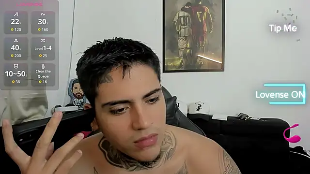 Snapshot of mad_maxxx2 chatting on November 20, 2025, 11:15 pm mad maxxx2 online show from November 20, 2025, 11:15 pm