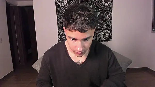 Snapshot of JayMarcos_ chatting on January 19, 2025, 1:21 am JayMarcos online show from January 19, 2025, 1:21 am