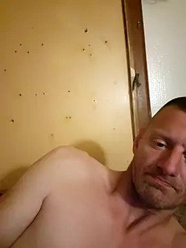 Snapshot of BigDDave6979 chatting on March 22, 2025, 4:47 pm BigDDave6979 online show from March 22, 2025, 4:47 pm