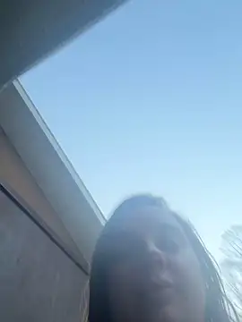 lairarose online show from November 5, 2025, 9:48 pm